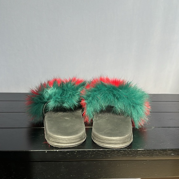 Children’s Fuzzy Slides - Picture 3 of 3